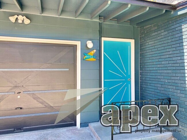 Foto del edificio - 6933 Brentwood Dr