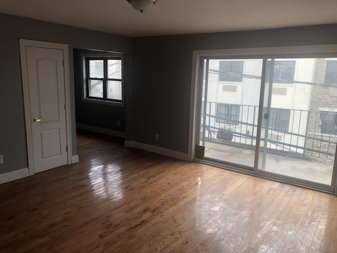 Foto principal - 137 36th St