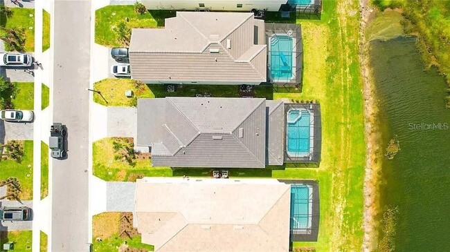 Building Photo - 7243 Oak Hammock Dr