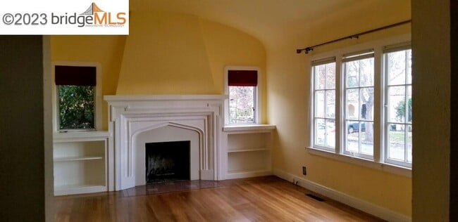 Building Photo - 5732 Morse Dr