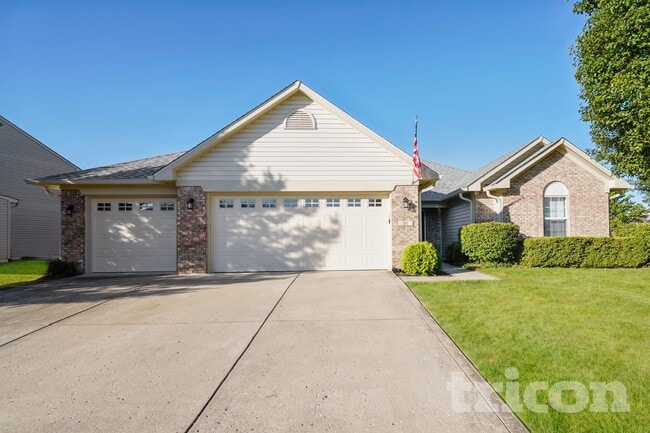 Building Photo - 910 S Shore Ct