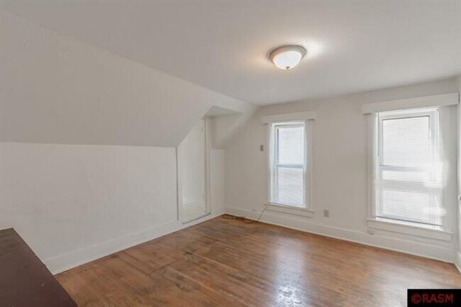Foto del edificio - 625 N 2nd St