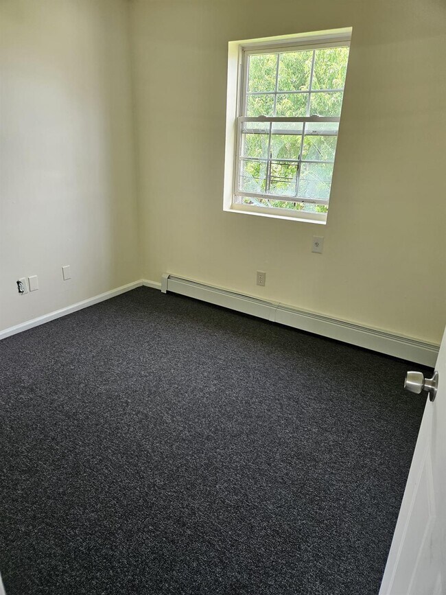 Foto del edificio - 411-11 66th St