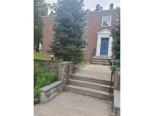 Building Photo - 1 Rockland Ave
