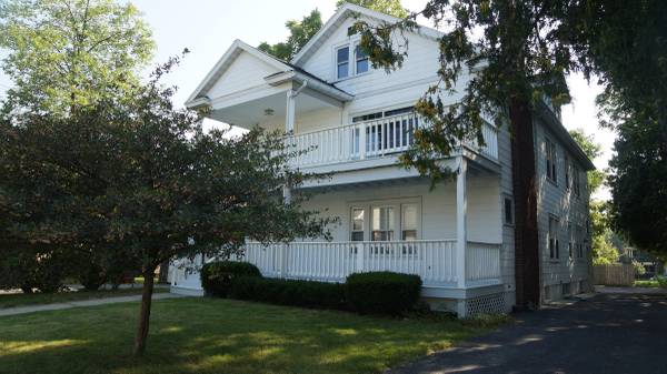 Primary Photo - 1113 Lancaster Ave