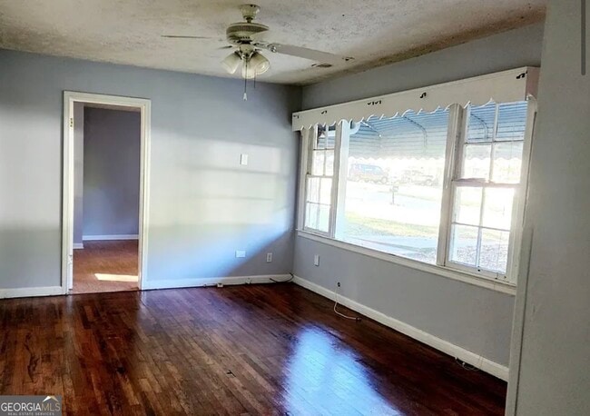 Foto del edificio - 1802 Lee St