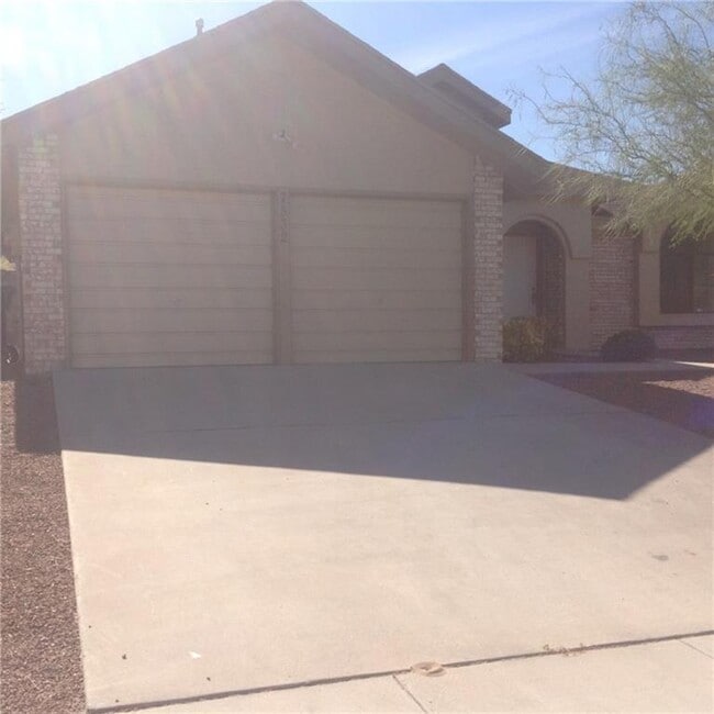 Building Photo - 7532 Le Conte Dr