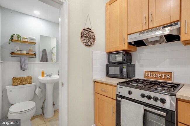 Foto del edificio - 626 S 19th St
