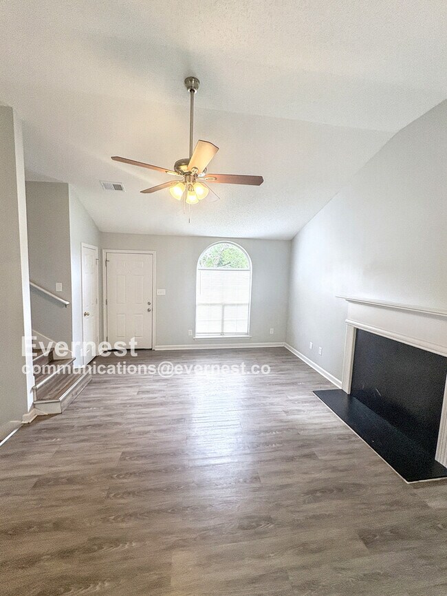 Building Photo - 551 Eagles Crossing Cir