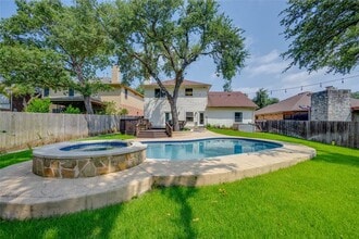 Building Photo - 8621 Neider Dr