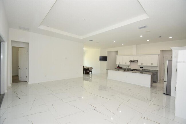 Foto del edificio - 108 Plainview Dr