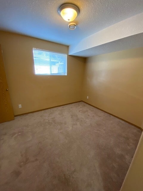 Building Photo - 9306-998a 98a Ave