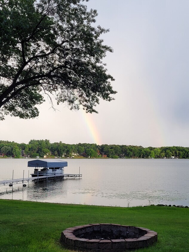 11415 42nd St SE Unit Lower Walkout, Clear Lake, MN 55319 Apartments