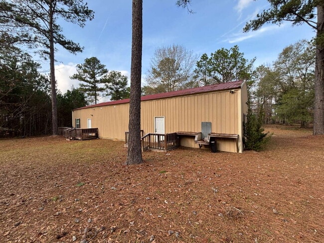 Building Photo - Studio Apartment FOR RENT in Dothan, AL!