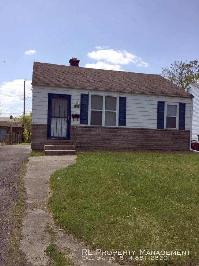 Building Photo - 2 Bedroom 1 Bath Ranch With Basement