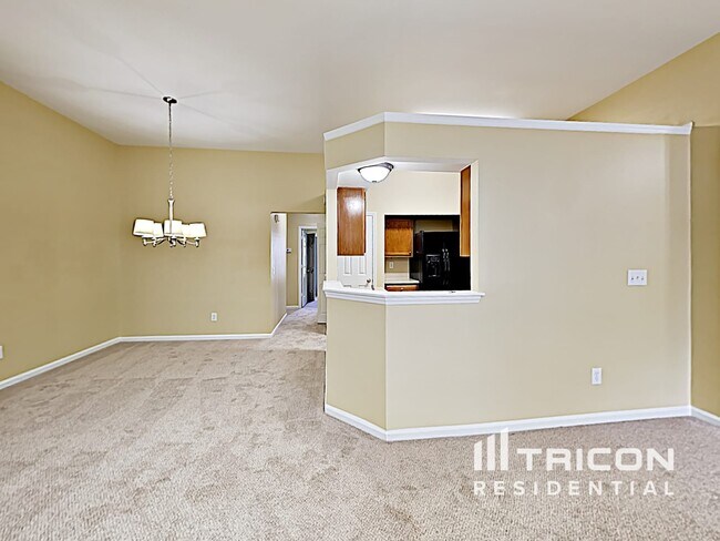 Foto del edificio - 1825 Golden Heights Court Charlotte NC