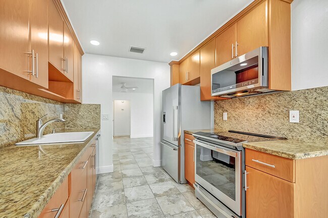 Foto del edificio - 2098 SW 13th Way