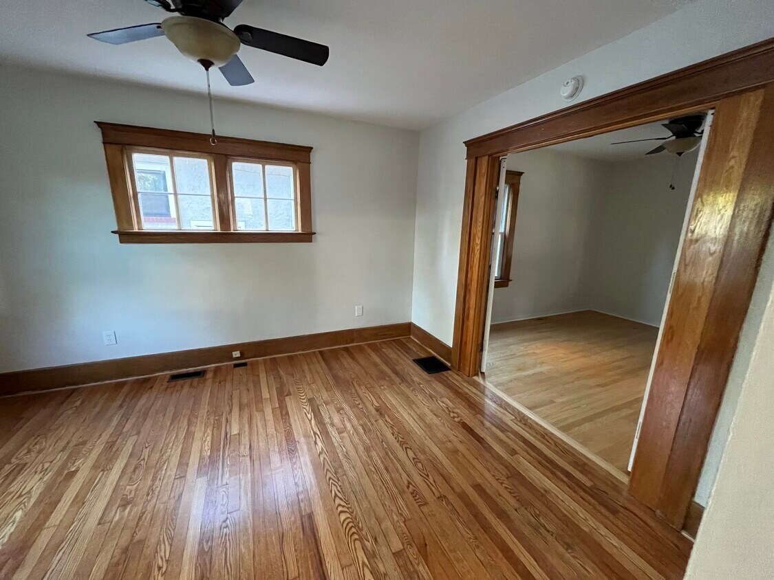 Living Space - 410 N Hamilton St
