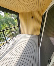 Building Photo - 227 24th St SE