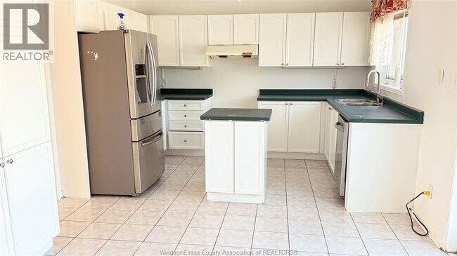 Photo du bâtiment - 1054 Cora Greenwood Dr