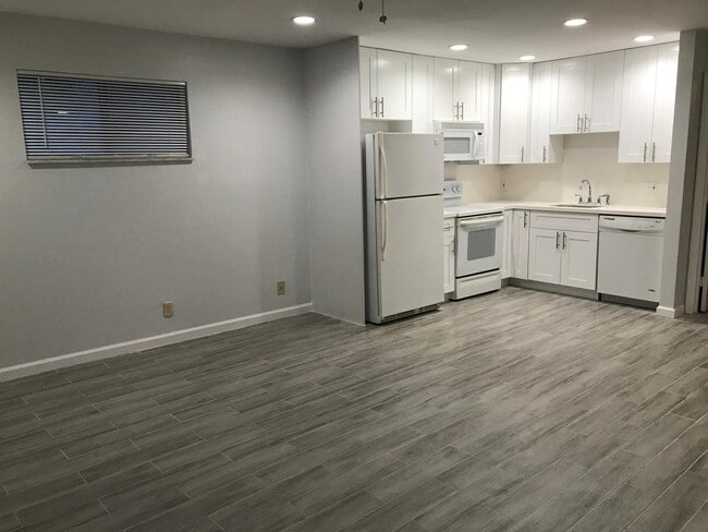 Building Photo - 11 Crossings Cir