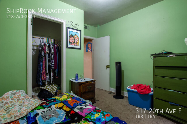 Foto del edificio - 317 20th Ave E
