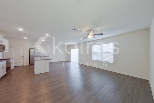 Building Photo - 32165 Katelin Cir