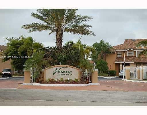 Primary Photo - 2201 SW 80th Ter