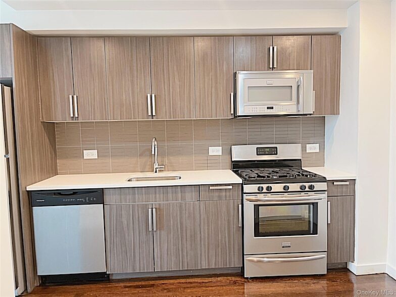 12-15 Broadway Unit 603 - 12-15 Broadway Unit 603