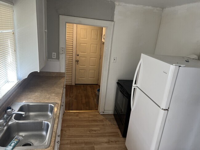 Foto del edificio - 801 E 22nd St