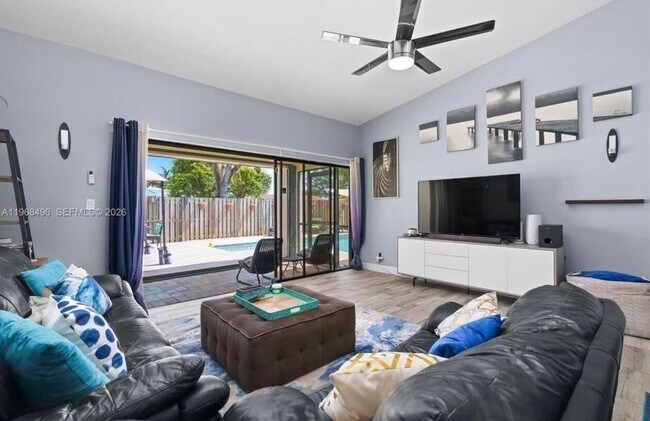 Foto del edificio - 2900 NW 69th Ct