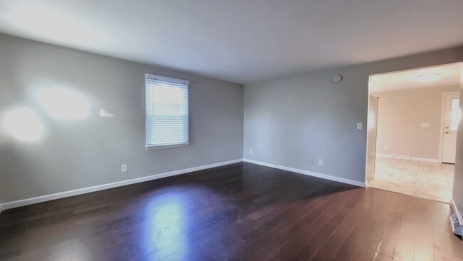 Building Photo - 141 Bennett Rd