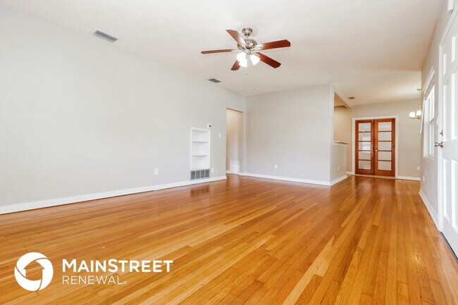 Foto del edificio - 614 Brookside Dr