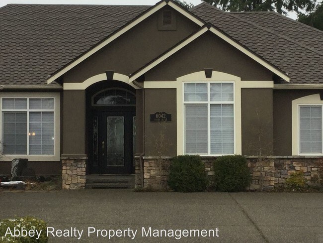 Foto del edificio - 6042 Troon Ln SE