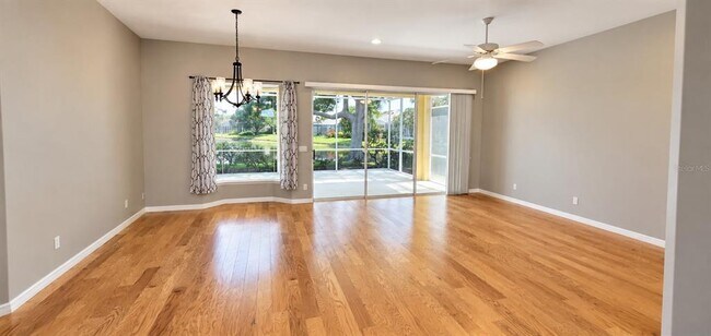 Foto del edificio - 5231 Highbury Cir