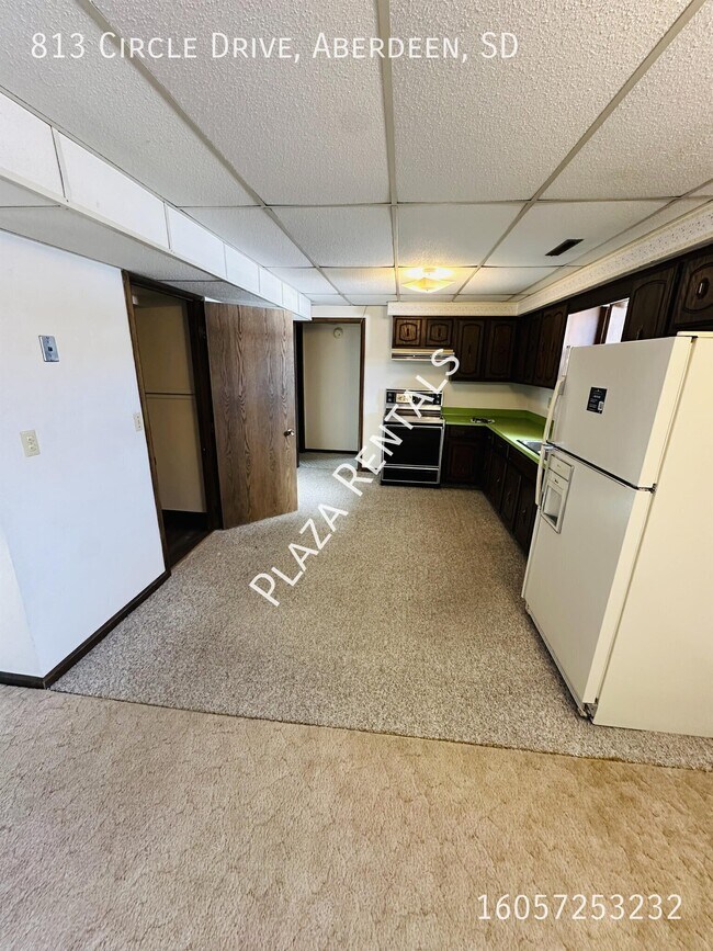 Foto del edificio - 833 S Merton St