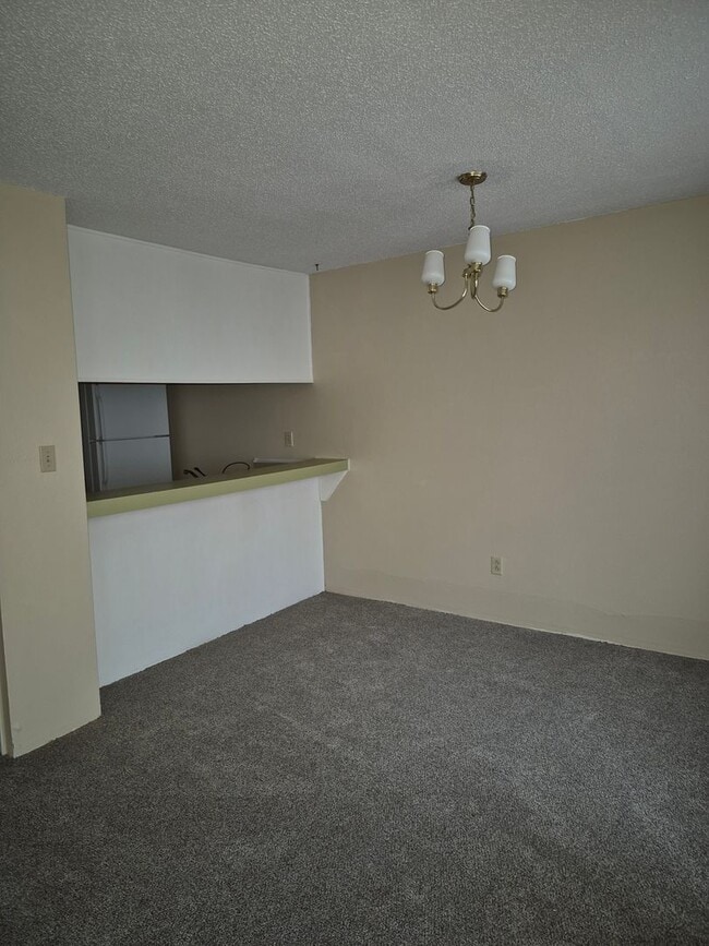 Building Photo - 4413 Val Verde Ct