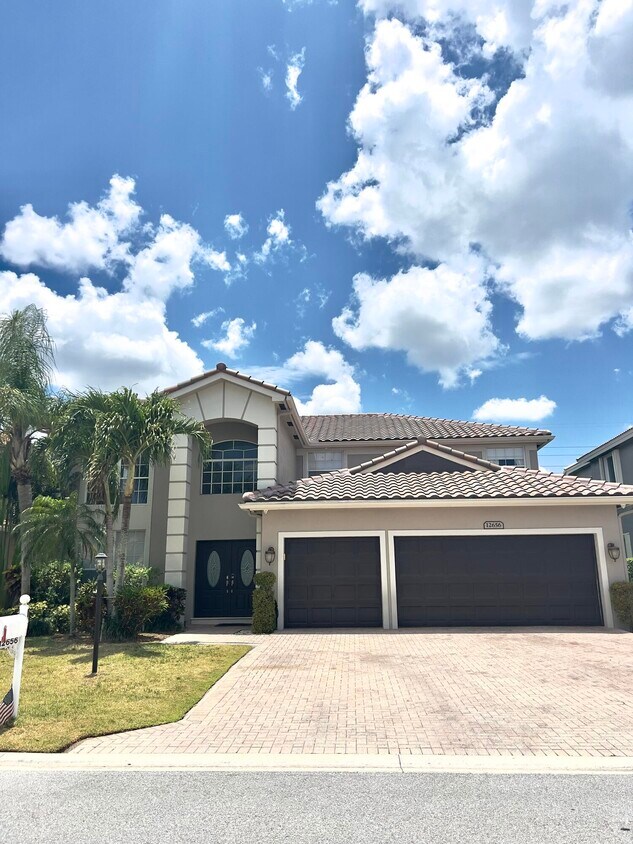 Foto principal - 12656 Little Palm Ln