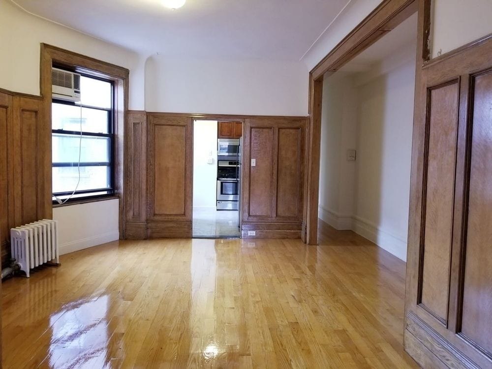 Primary Photo - 127 W 83rd St