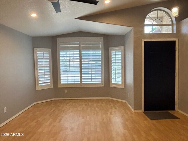 Building Photo - 6250 W Blackhawk Dr