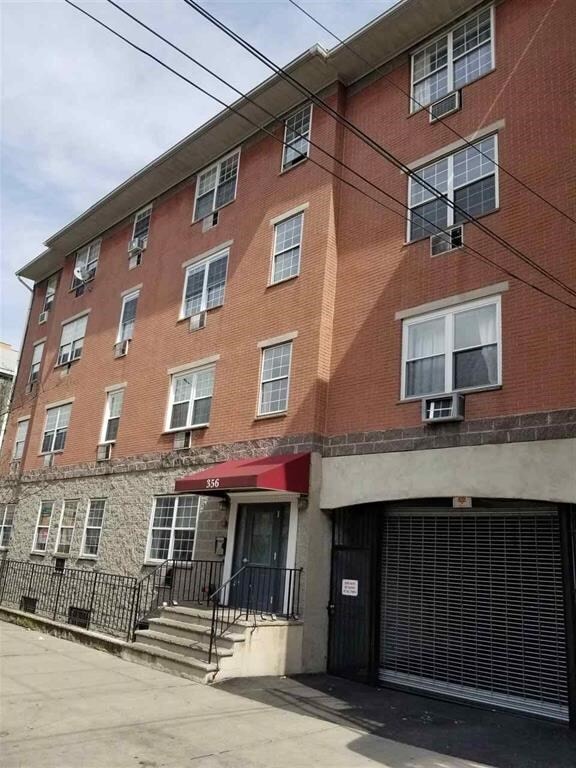 356 Palisade Ave Unit 3B, Jersey City, NJ 07307 Apartment for Rent in