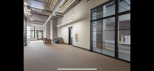 Foto del edificio - 112 Rogers St NE