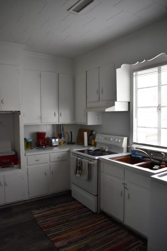 Foto del edificio - 321 Henderson St