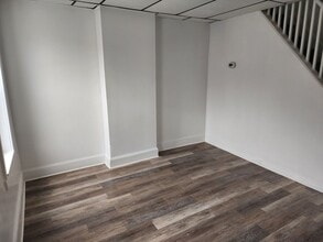 Building Photo - 1220 Lancaster Ave