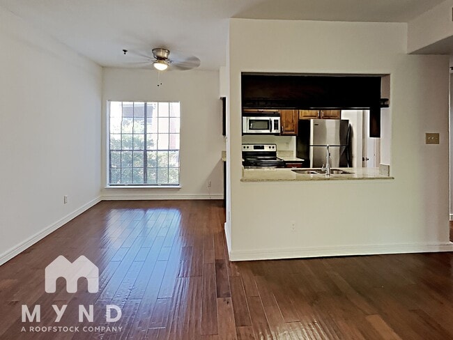 Building Photo - 9747 Whitehurst Dr