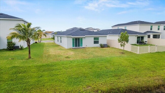 Foto del edificio - 1338 Colebrook Cir SW
