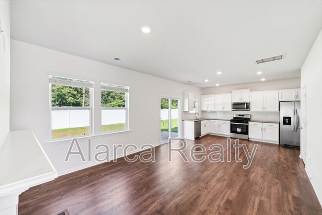 Photo - 14112 Wilson Mac Ln House