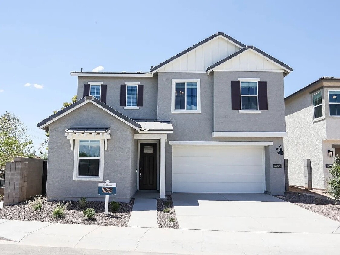 Building Photo - 6552 N 15th Dr