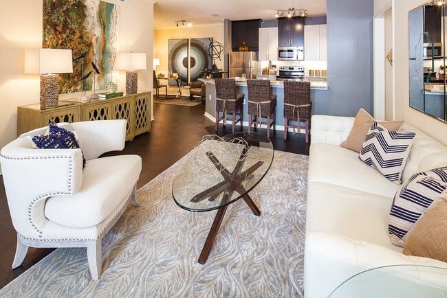 Building Photo - Cortland Bermuda Lake