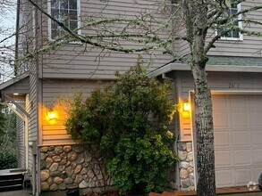Building Photo - 12681 SW Metta Ter